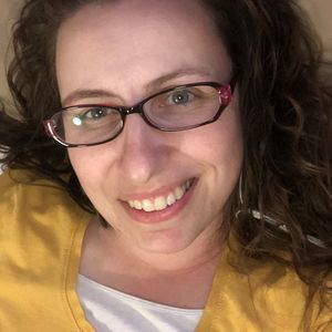 Meet your Posher, Vikki